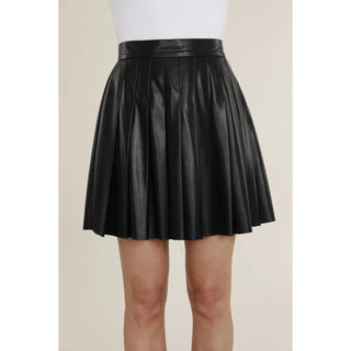 super soft vegan leather pleated mini skirt in black 