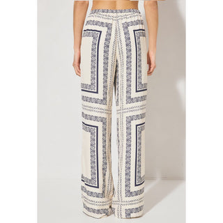 Serafina Pant