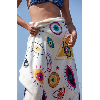 Starry Eyes Beach Towel