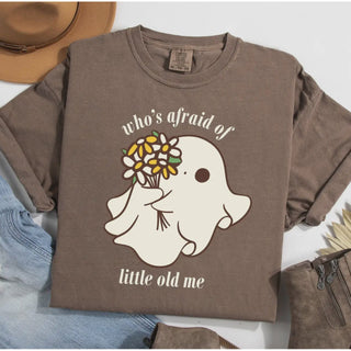 cute ghost graphic tee for halloween 