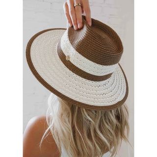wide brim straw hat beach style 