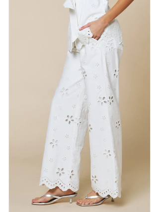 Floral Embroidery Scalloped Hem Pants