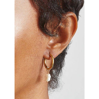 gold plated freshwater pearl hoop earrings